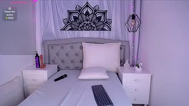 Snapshot of Ariana_ceballos chatting on February 13, 2025, 11:39 am Ariana ceballos online show from February 13, 2025, 11:39 am