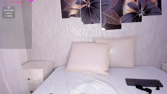 Snapshot of Ariana_ceballos chatting on February 7, 2025, 7:49 pm Ariana ceballos online show from February 7, 2025, 7:49 pm