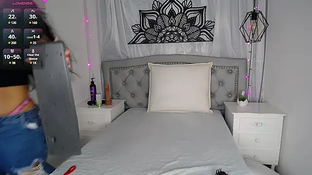 Snapshot of Ariana_ceballos chatting on February 19, 2025, 11:38 am Ariana ceballos online show from February 19, 2025, 11:38 am