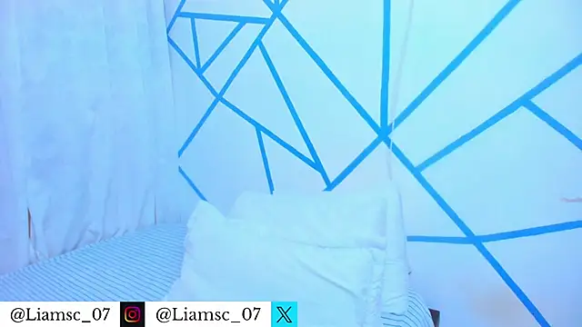 Snapshot of liam_scott77 chatting on November 12, 2025, 9:07 pm liam scott77 online show from November 12, 2025, 9:07 pm