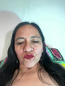 Snapshot of Freya_Artemisa chatting on May 27, 2026, 1:57 am Freya Artemisa online show from May 27, 2026, 1:57 am