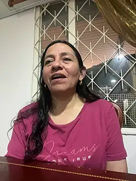 Snapshot of Freya_Artemisa chatting on April 21, 2026, 8:59 pm Freya Artemisa online show from April 21, 2026, 8:59 pm