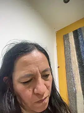 Snapshot of Freya_Artemisa chatting on March 20, 2026, 8:43 pm Freya Artemisa online show from March 20, 2026, 8:43 pm