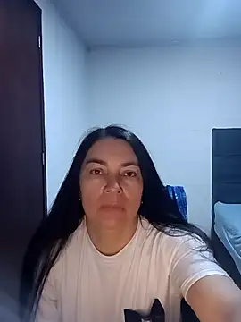 renata hot1 online show from March 9, 2025, 1:46 am