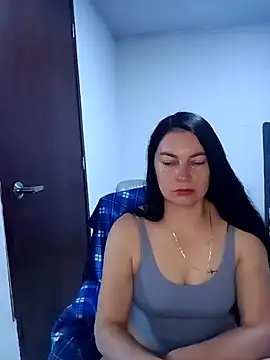 renata hot1 online show from February 20, 2025, 1:08 pm