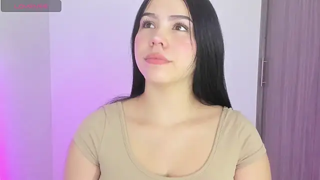 Natasha su  online show from March 17, 2026, 5:43 am