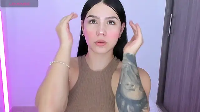 Snapshot of Natasha_su_ chatting on December 18, 2025, 10:02 pm Natasha su online show from December 18, 2025, 10:02 pm