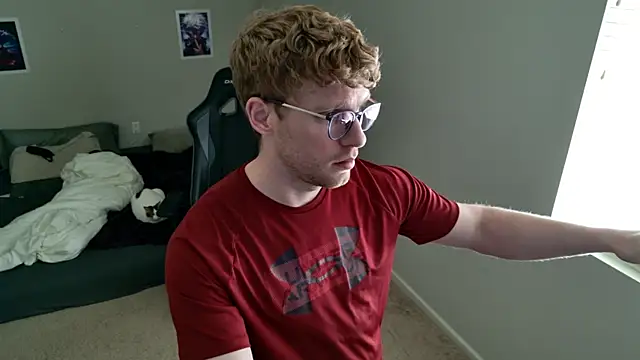 BlueEyedTallGuy94 online show from July 15, 2026, 10:06 pm