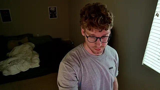 BlueEyedTallGuy94 online show from July 21, 2026, 3:09 am