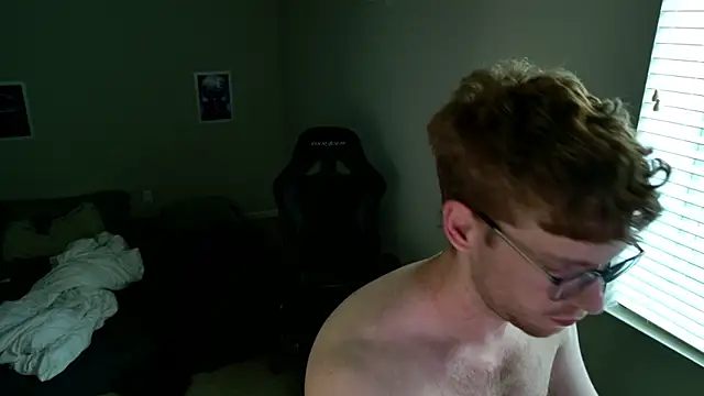 BlueEyedTallGuy94 online show from July 15, 2026, 1:45 am