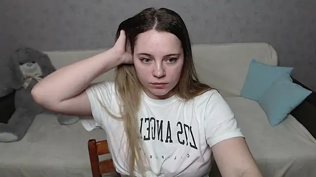  Sweet Lana online show from March 12, 2025, 6:07 am