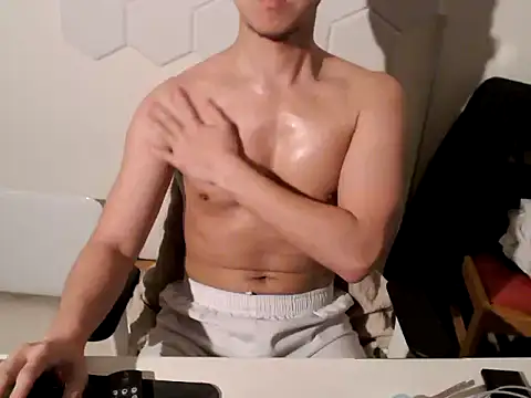 TheDarkPrix online show from December 2, 2025, 2:41 pm