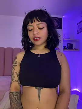 Snapshot of Ashley_Chriss chatting on March 22, 2025, 3:09 am Ashley Chriss online show from March 22, 2025, 3:09 am