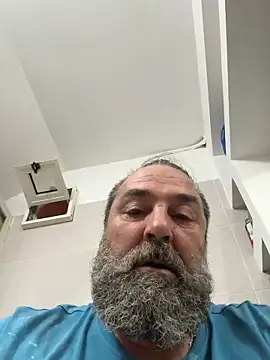 Snapshot of ros217 chatting on September 30, 2025, 3:07 pm ros217 online show from September 30, 2025, 3:07 pm