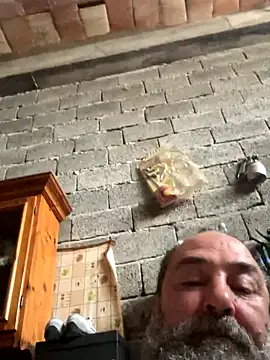 Snapshot of ros217 chatting on October 1, 2025, 2:54 pm ros217 online show from October 1, 2025, 2:54 pm