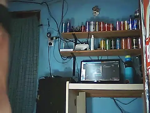 Snapshot of mariaputa@xh chatting on May 7, 2026, 5:11 am mariaputaxh online show from May 7, 2026, 5:11 am