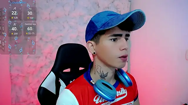 Tayson Rivers online show from November 10, 2025, 7:41 pm