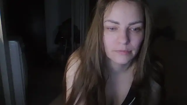 AnnaDiamond1 online show from February 24, 2026, 9:26 pm