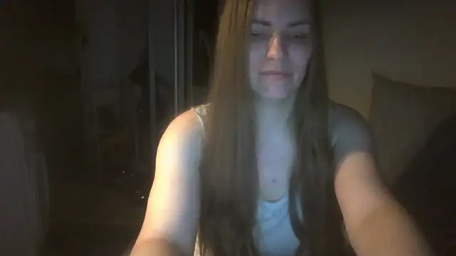 Snapshot of AnnaDiamond1 chatting on September 14, 2025, 10:54 pm AnnaDiamond1 online show from September 14, 2025, 10:54 pm