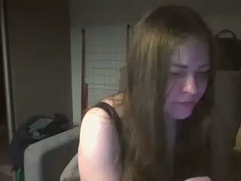 Snapshot of AnnaDiamond1 chatting on February 26, 2025, 10:04 pm AnnaDiamond1 online show from February 26, 2025, 10:04 pm