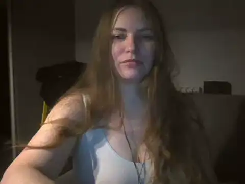 Snapshot of AnnaDiamond1 chatting on February 1, 2025, 9:40 pm AnnaDiamond1 online show from February 1, 2025, 9:40 pm