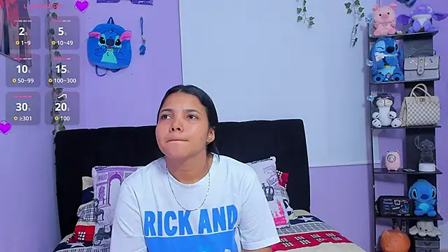 sara mendez2 online show from September 23, 2025, 10:50 pm