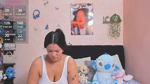 sara mendez2 online show from June 11, 2026, 1:05 am