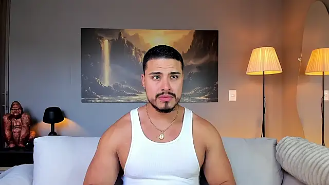 Snapshot of ApoloMakris chatting on January 18, 2026, 8:34 pm ApoloMakris online show from January 18, 2026, 8:34 pm