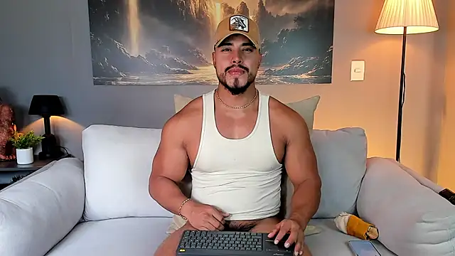 Snapshot of ApoloMakris chatting on June 4, 2026, 6:34 pm ApoloMakris online show from June 4, 2026, 6:34 pm