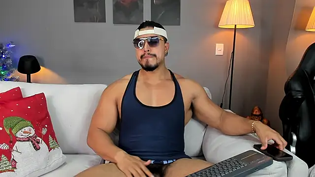 Snapshot of ApoloMakris chatting on December 18, 2025, 8:23 pm ApoloMakris online show from December 18, 2025, 8:23 pm