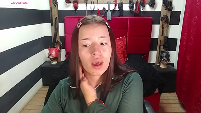 Snapshot of Marian_Ran chatting on October 20, 2025, 3:08 am Marian Ran online show from October 20, 2025, 3:08 am