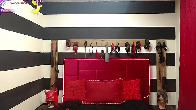 Snapshot of Marian_Ran chatting on October 1, 2025, 3:44 am Marian Ran online show from October 1, 2025, 3:44 am