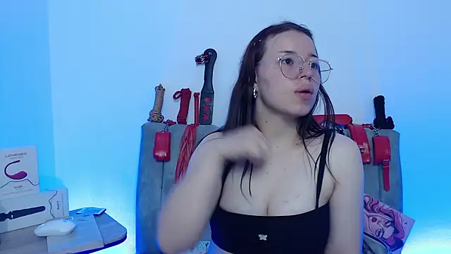 Snapshot of Marian_Ran chatting on November 23, 2025, 3:05 am Marian Ran online show from November 23, 2025, 3:05 am