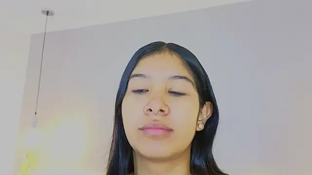 Aida moreno online show from September 13, 2025, 11:32 am