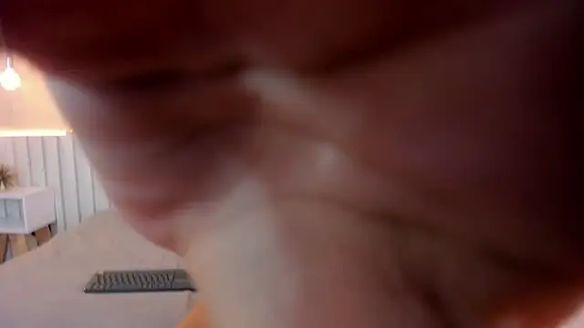 Aida moreno online show from March 17, 2025, 1:50 pm