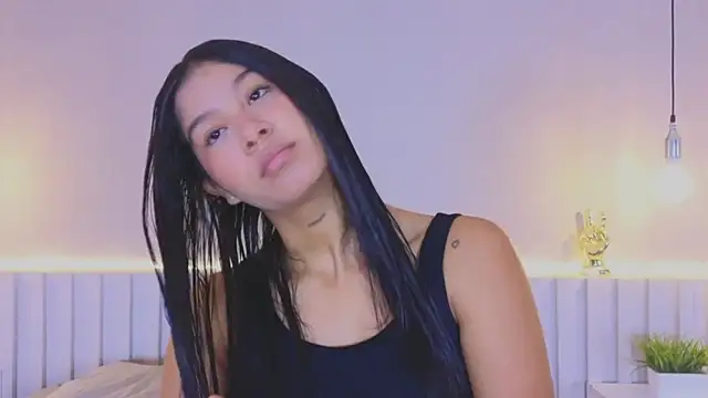 Aida moreno online show from October 25, 2025, 11:31 am