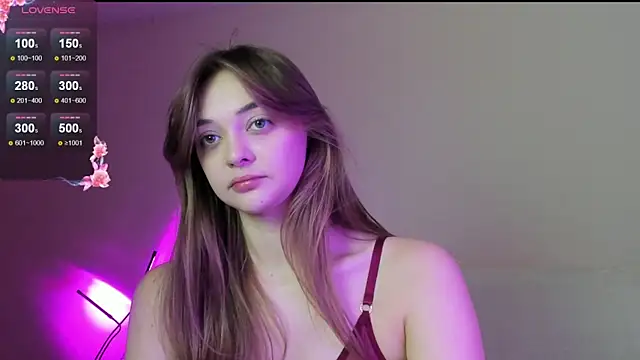 Snapshot of May_Flower chatting on September 27, 2025, 9:04 am May Flower online show from September 27, 2025, 9:04 am