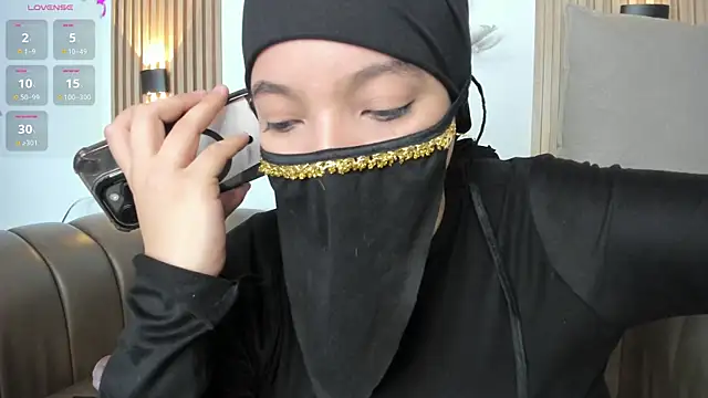 Snapshot of malak_nanyy chatting on May 31, 2026, 12:05 am malak nanyy online show from May 31, 2026, 12:05 am