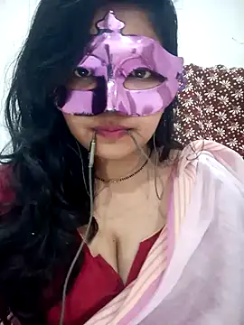 Shivi shahh online show from October 7, 2025, 5:36 pm