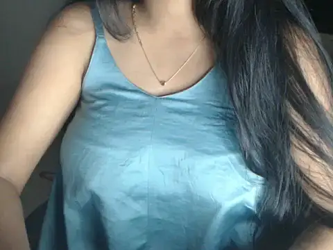 Snapshot of DevilErin chatting on February 6, 2026, 3:30 pm DevilErin online show from February 6, 2026, 3:30 pm