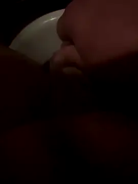 Snapshot of Fjome chatting on September 17, 2025, 8:33 pm Fjome online show from September 17, 2025, 8:33 pm