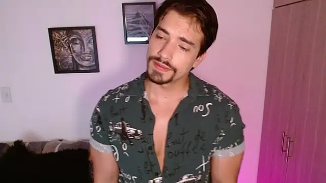 Ian Daviz online show from November 25, 2025, 5:13 pm