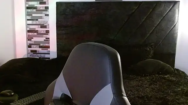 Ian Daviz online show from March 24, 2026, 7:25 pm