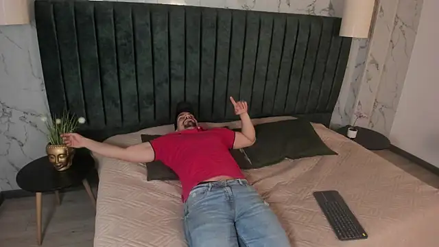 Ian Daviz online show from October 28, 2025, 12:48 pm