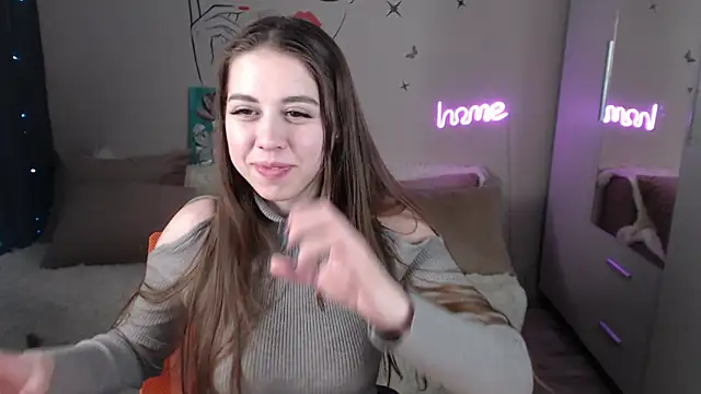 Snapshot of SummerLeena chatting on January 13, 2025, 10:13 pm SummerLeena online show from January 13, 2025, 10:13 pm