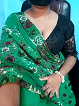 Snapshot of Sadika- chatting on February 5, 2026, 1:56 am Sadika- online show from February 5, 2026, 1:56 am