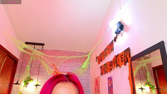 meghan nill online show from October 23, 2025, 2:54 am