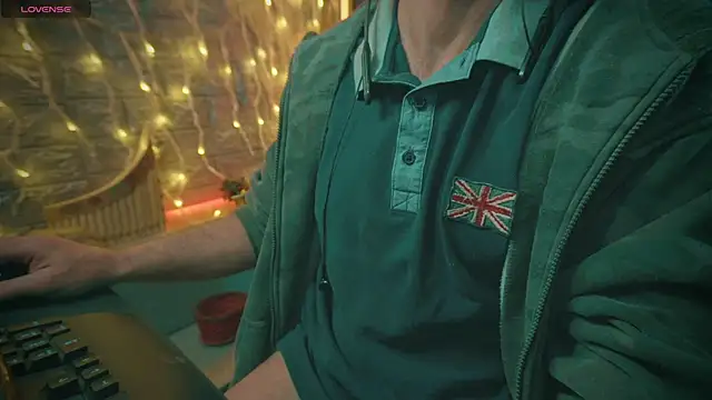 Snapshot of alex-volo chatting on December 20, 2024, 5:40 pm alex-volo online show from December 20, 2024, 5:40 pm