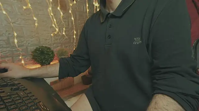 alex-volo online show from December 20, 2025, 8:28 am