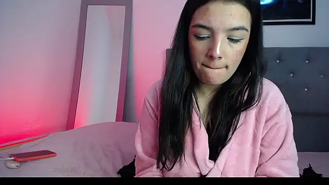 Snapshot of Perla_Sc chatting on March 8, 2025, 11:58 am Perla Sc online show from March 8, 2025, 11:58 am